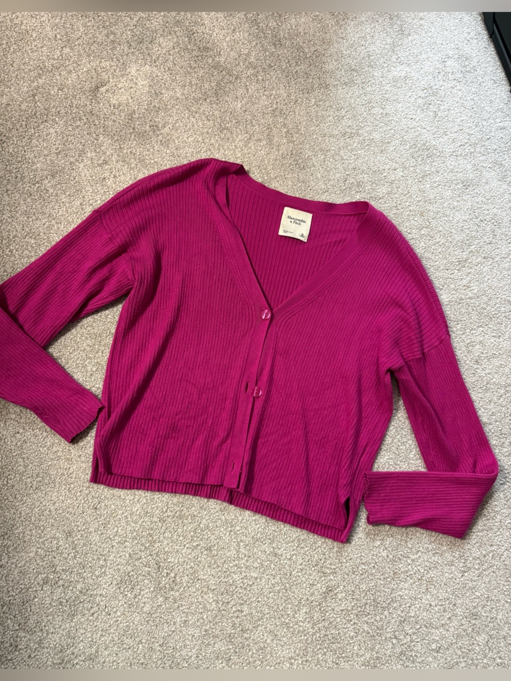 Abercrombie & Fitch Ribbed Magenta V-Neck Button Cardigan